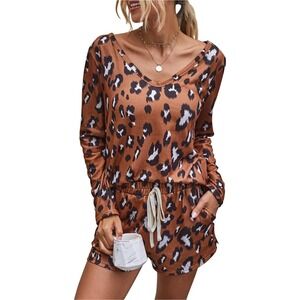 Leopard Pajama Set Loungewear Long Sleeve Top and Shorts Sleepwear‎ Small NWOT